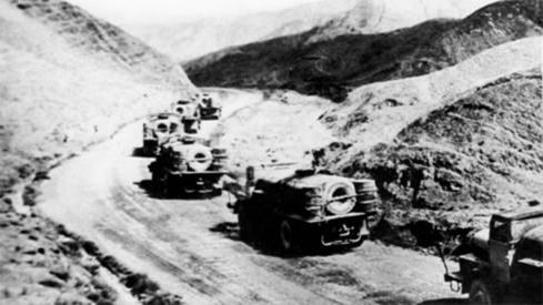 1941国民政府甘肃油矿附属业务，开始石油运输车改造